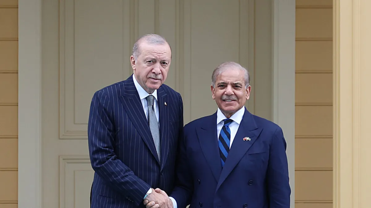 Başkan Erdoğan: İsrail'e fırsat verilmemeli