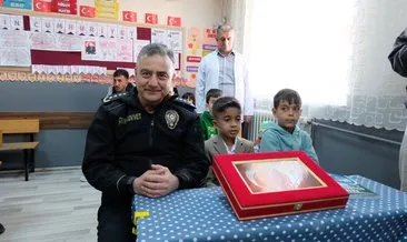 Bingöl'de 9 yaşındaki Yiğit’in İstiklal Marşı’na saygı duruşu takdir topladı #bingol