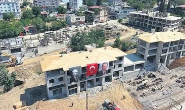 Depremin izleri siliniyor #osmaniye
