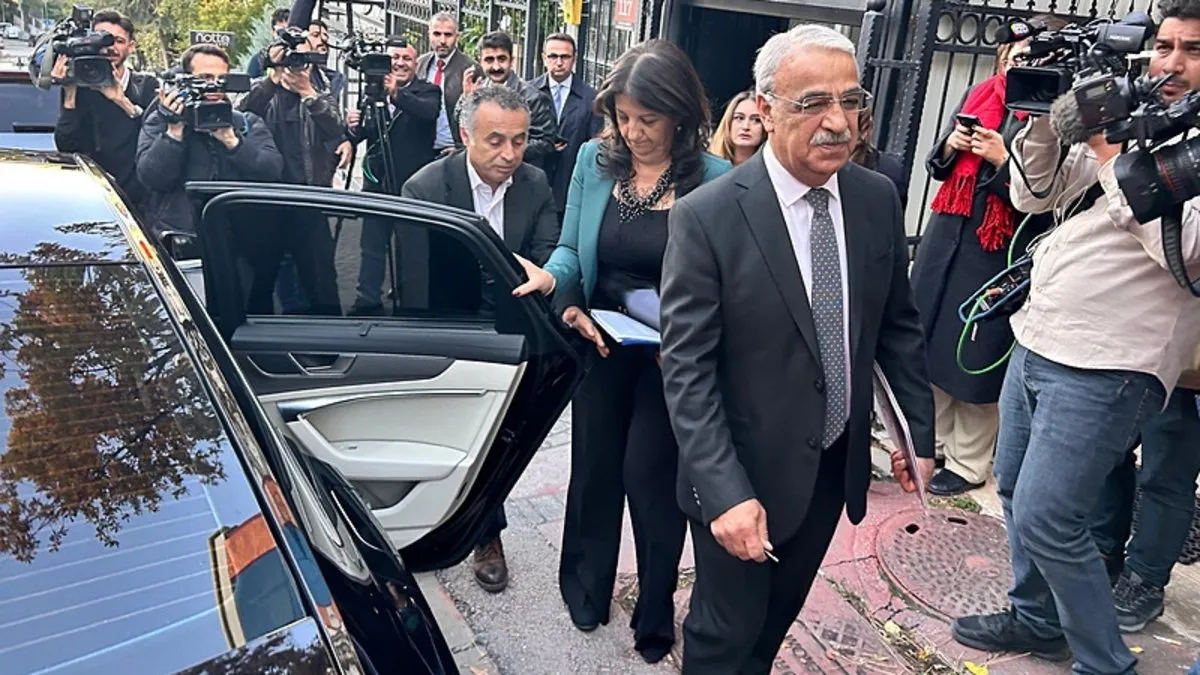 Terörsüz Türkiye sürecinde yeni aşama: DEM Parti heyeti yarın İmralı’ya gidecek! Terörsüz Türkiye sürecinde yeni aşama: DEM Parti heyeti yarın İmralı’ya gidecek!