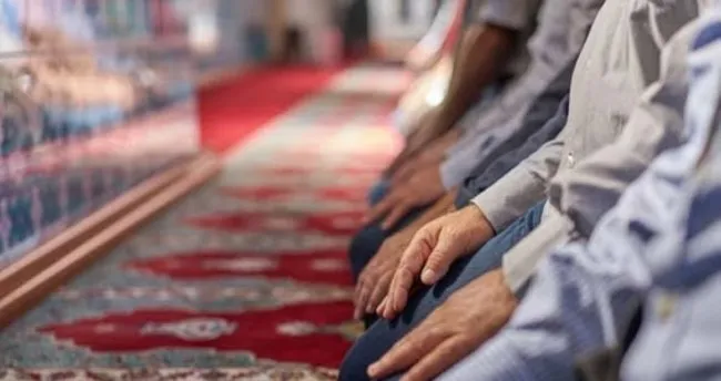 Vitir namazı nasıl kılınır? Vitir vacip namazı kaç rekattır ve nasıl