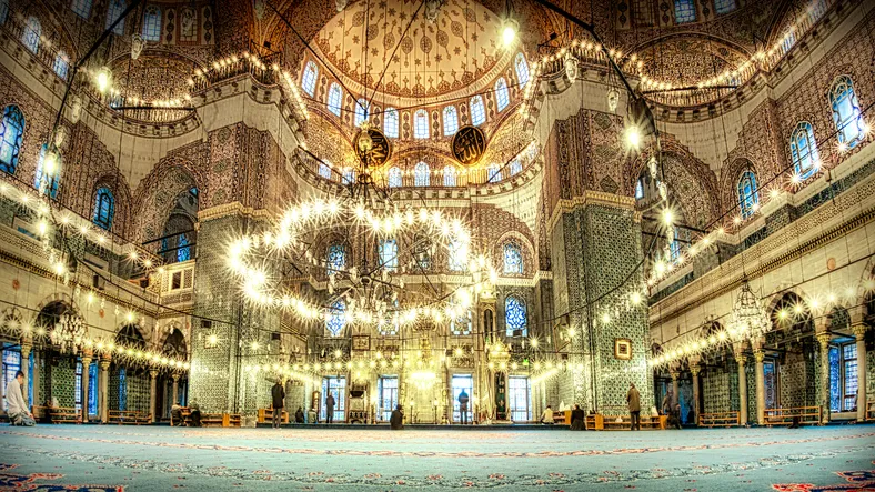 Regaip Kandili'nde oruç tutulur mu? Regaib Kandili'nde oruç tutmanın sevabı ve fazileti nedir?