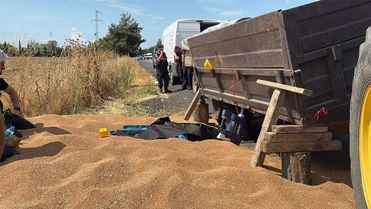 Tekirdağ’da feci olay! Lastik değiştirirken römorkun altında kalarak can verdi Tekirdağ’da feci olay! Lastik değiştirirken römorkun altında kalarak can verdi