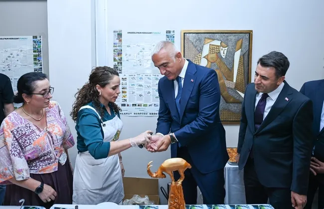5-sehir-tek-turizm-vizyonu-dogu-ve-guneydogunun-turizm-gucu-birlikte-buyuyecek-1788425263957.jpg