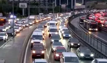 İBB’den E-5 üzerinde asfaltlı eziyet