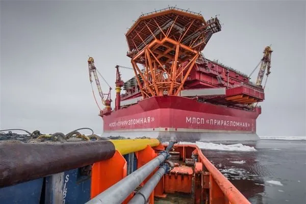 Rusya’nın kutuplardaki petrol platformu!