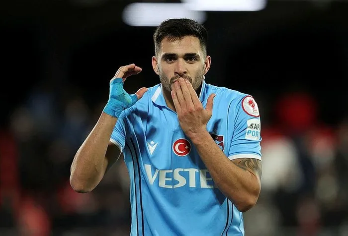 son-dakika-trabzonspor-haberi-maxi-gomez-geri-donebilir-1702539681306.jpeg