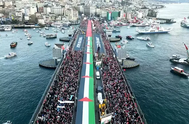 turkiye-genclik-vakfi-tugva-baskani-ibrahim-besinci-soykirima-karsi-dimdik-duran-bir-millet-var-1767254130024.jpeg Türkiye Gençlik Vakfı (TÜGVA) Başkanı İbrahim Beşinci: Soykırıma karşı dimdik duran bir millet var