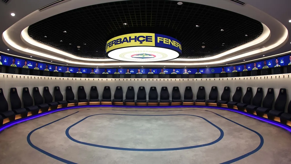 Fenerbahçe'nin stadındaki soyunma odaları yenilendi