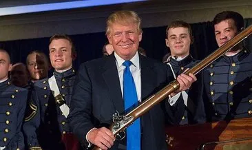 Trump yönetimi okullara silah eğitimi verecek