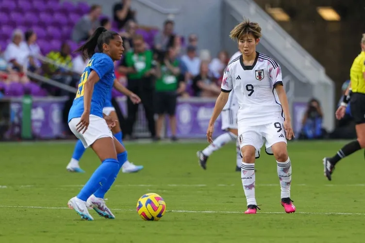 Dünyanın en iyi 50 kadın futbolcusu belli oldu! Zirvede İspanyol yıldız var