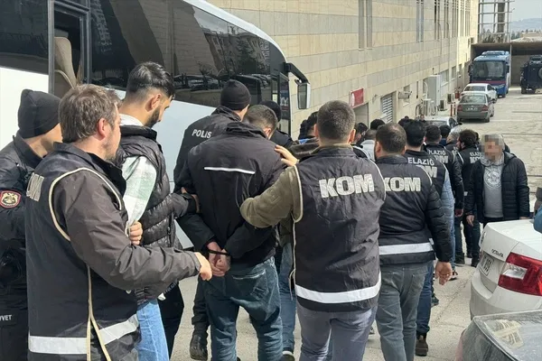 elazigda-silahli-suc-orgutune-agir-darbe-liderine-543-yil-hapis-1783532088849.jpg