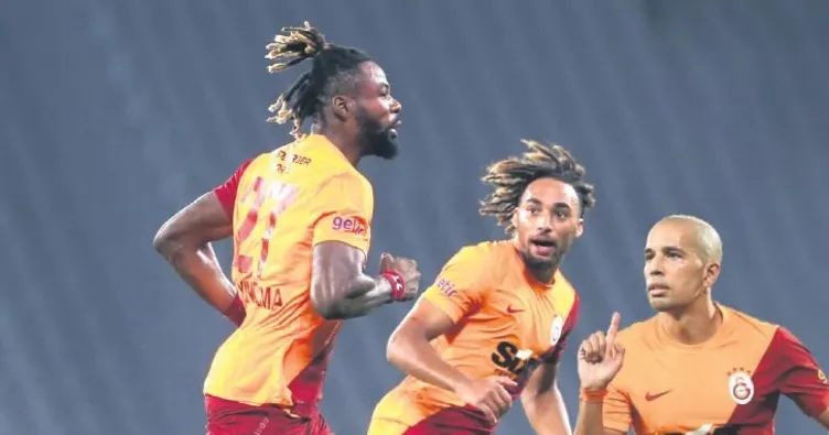 Açılın patron geliyor