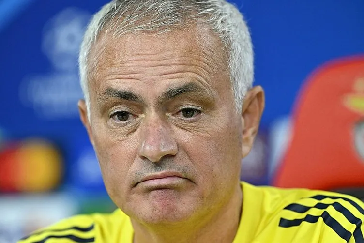 Fenerbahçe’de Jose Mourinho’dan yönetime olay transfer tepkisi! ’’Ekstra çaba sarf edilmedi’’