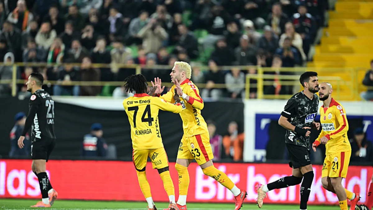 Alanyaspor’dan Galatasaray maçı sonrası penaltı tepkisi! Alanyaspor’dan Galatasaray maçı sonrası penaltı tepkisi!