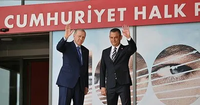 Tarihi zirvede üç özel mesaj! Başkan Erdoğan’ın o davetini Özgür Özel geri çevirmedi