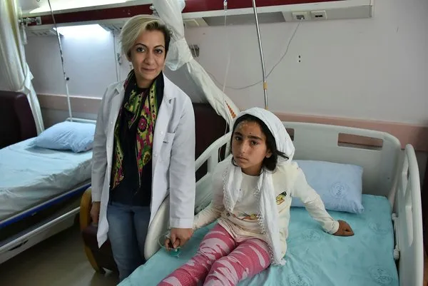 Türk askerinin enkazdan kurtardığı Afrinli çocuk sağlığına kavuşuyor