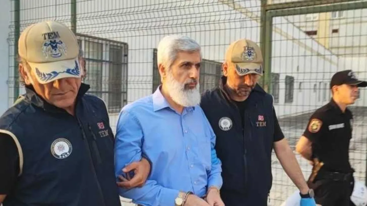 SON DAKİKA | Alparslan Kuytul ve eşi Semra Kuytul tutuklandı haber görseli