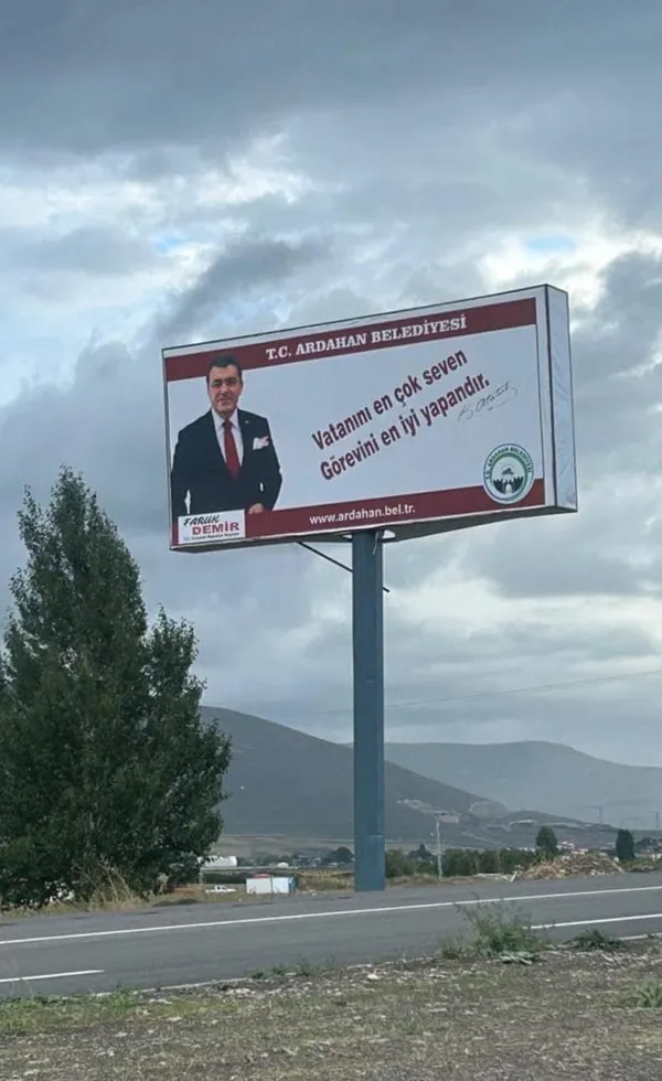 ardahan-ak-parti-il-baskani-yilmaz-hizmet-yok-sov-var-1725991078453.jpeg