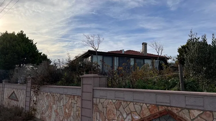 SON DAKİKA... Seçil Erzan’ın kilit mekanıydı: Bozcaada’daki 2 bin metrekarelik bağ evi rekor fiyata satıldı!