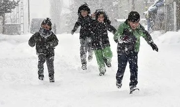 Son dakika: Kar yağışı etkisini artırdı! Tatil haberleri peş peşe geldi: Eğitime kar engeli