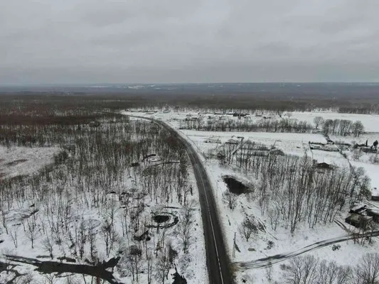 Danamandıra Tabiat Parkı’ndaki kartpostallık kar manzarası drone ile görüntülendi