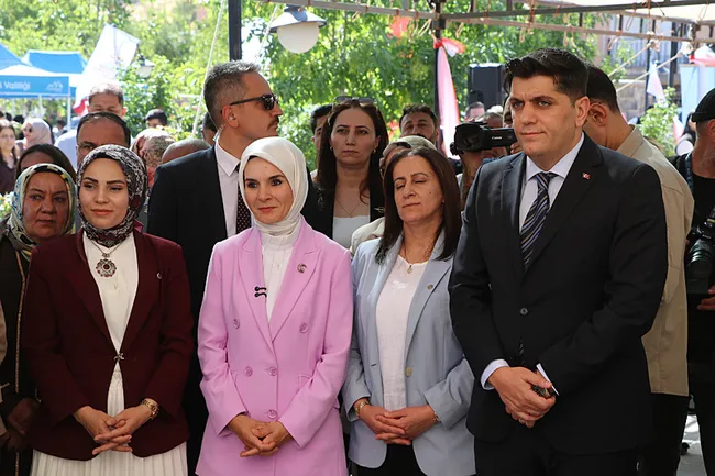 bakan-goktas-teror-en-cok-ailelerimizi-yok-etti-1788879638567.jpeg Bakan Göktaş: