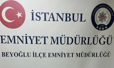 Köpek gezdirirken husumetlisini gördü suikast silahıyla vurup kaçtı! #istanbul Köpek gezdirirken husumetlisini gördü suikast silahıyla vurup kaçtı! #istanbul