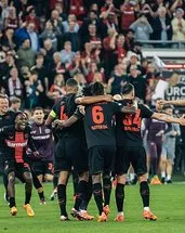 Bayer Leverkusen, yenilmezlik rekorunu 50 maça çıkardı