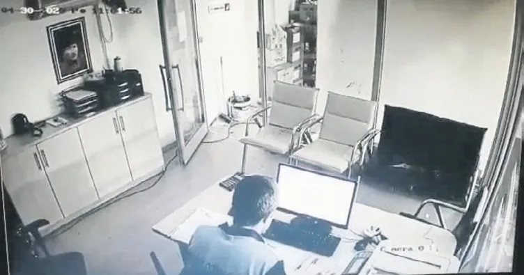 Tadilat yapılırken tavan üzerine çöktü