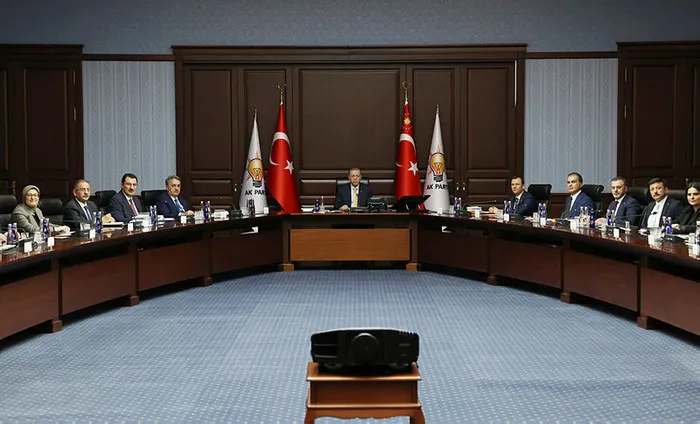 baskan-erdogandan-teskilatlara-mesaj-2023-secimlerine-imza-atarak-tarihe-gececek-isimlersiniz-1674015822978.jpg