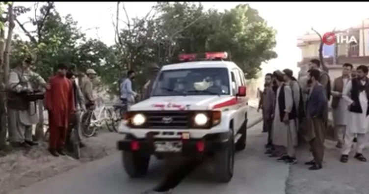 Afganistan’da bombalı saldırı: 10 ölü, 30 yaralı