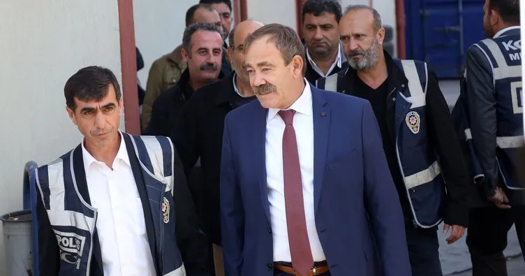 ‘HDP’li eski başkan  tutuklandı’