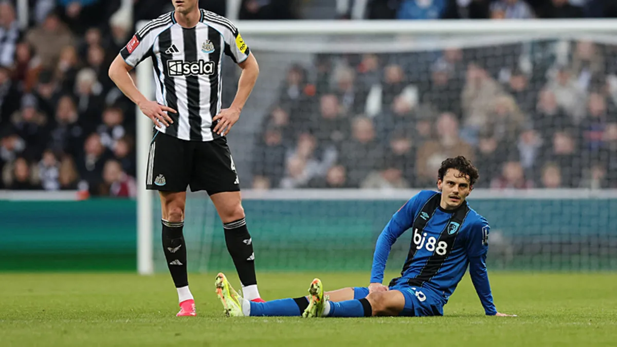 Enes Ünal’dan kötü haber! Sakatlık kabusu sürüyor Enes Ünal’dan kötü haber! Sakatlık kabusu sürüyor