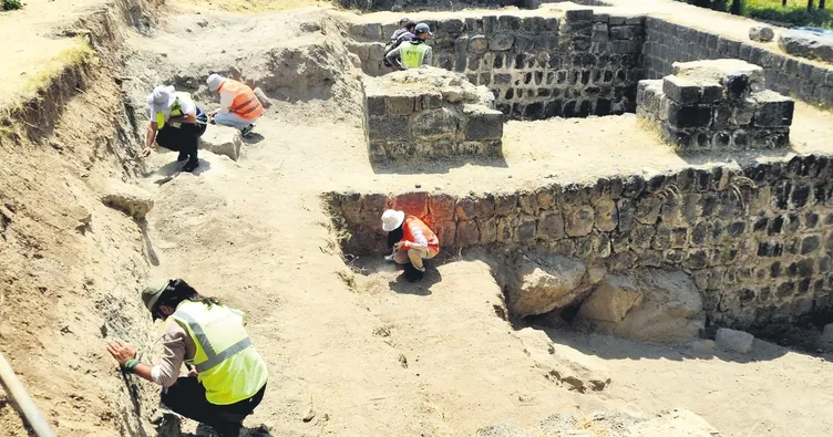 Malazgirt’teki şehitlerimizin mirası gün yüzüne çıkıyor