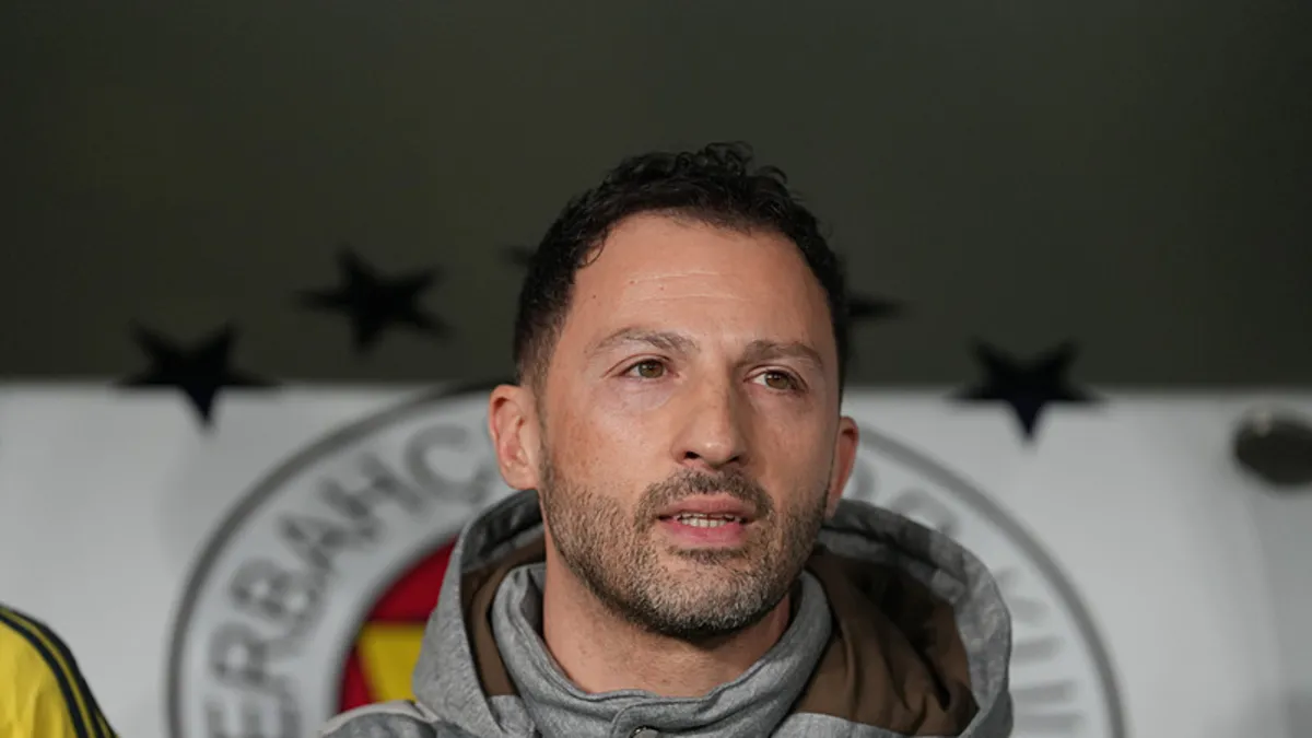 Fenerbahçe’de Domenico Tedesco’dan Beşiktaş açıklaması! Fenerbahçe’de Domenico Tedesco’dan Beşiktaş açıklaması!