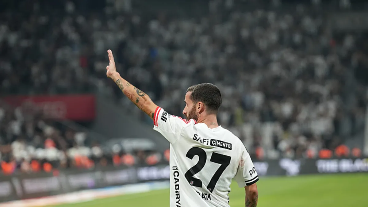 Son dakika haberi: Beşiktaş’ta Rafa Silva’dan bir olay hamle daha! Tesislere geldi ancak… – Galeri Son dakika haberi: Beşiktaş’ta Rafa Silva’dan bir olay hamle daha! Tesislere geldi ancak… – Galeri