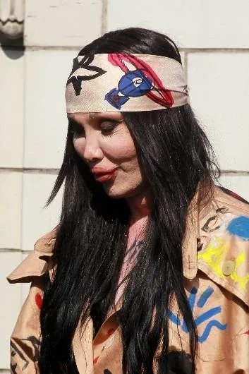 1980'LERİN MÜZİK İKONU PETE BURNS ÖLDÜ