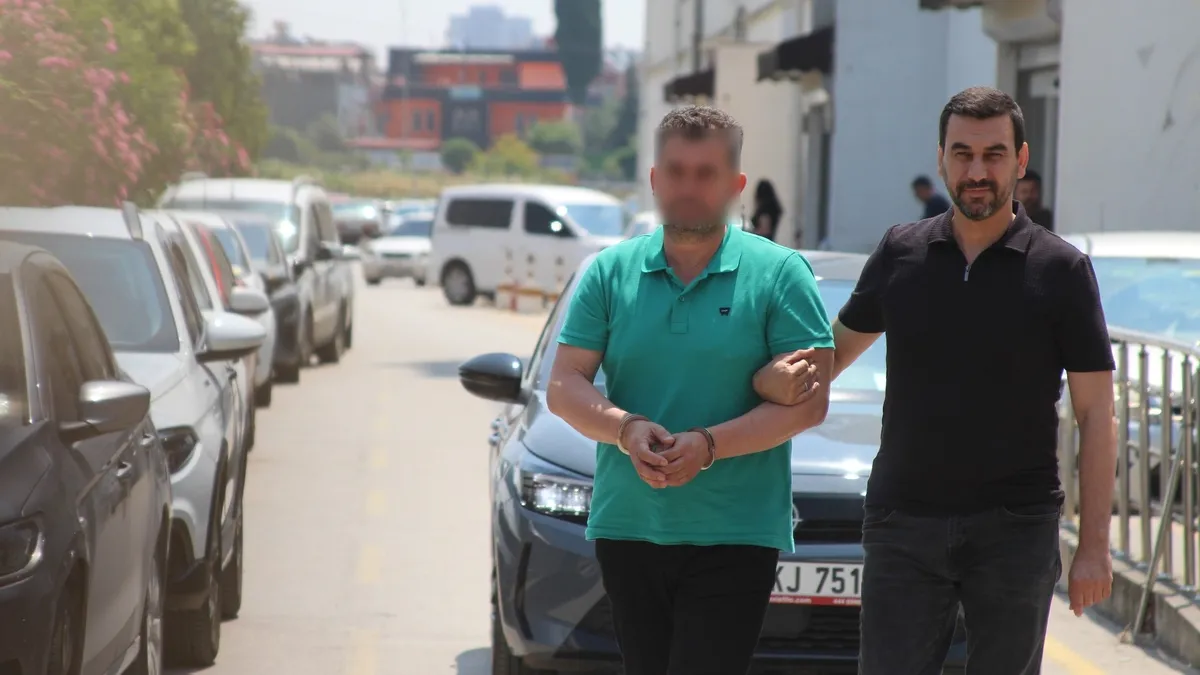 Adana’daki cani baba dehşetinde flaş: İfadesi ortaya çıktı! Oğlunu öldürüp başında beklemişti… Adana’daki cani baba dehşetinde flaş: İfadesi ortaya çıktı! Oğlunu öldürüp başında beklemişti…