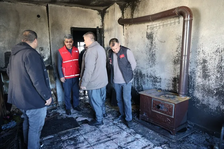 10 yaşındaki çocuk babaannesini ölümden kurtardı: Hırsız zannettim ağzımı örterek çıktı!