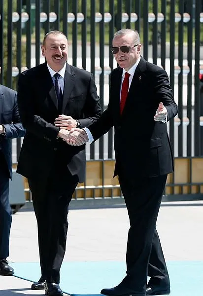 İlham Aliyev ilk ziyaretini Türkiye'ye yaptı