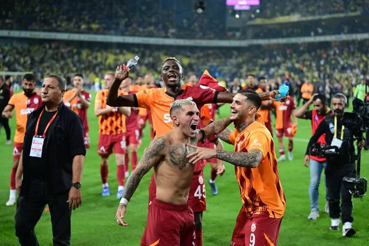 FENERBAHÇE-GALATASARAY YAZAR YORUMLARI | Tartışmalı pozisyon için olay yorum! VAR kesinlikle karışamaz