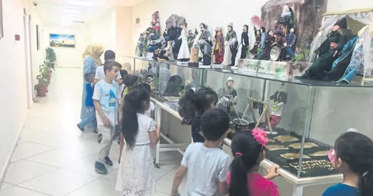 Miniklerden oyuncak atölyesine ziyaret