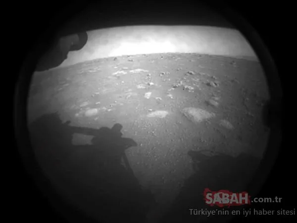 NASA Perseverance’ın fotoğrafını sansürledi! Mars’tan gelen görüntüler daha farklıydı!