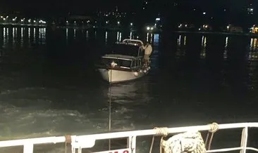 Kalamış açıklarında sürüklenen tekne kurtarıldı