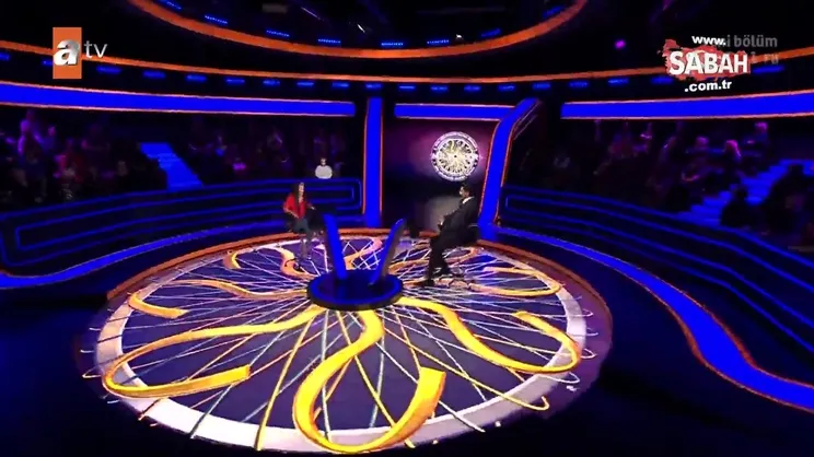 Kim Milyoner Olmak İster’de Fatih Sultan Mehmet sorusu! Milyoner’de Kenan İmirzalıoğlu’ndan yarışmacıya tarih dersi! | Video