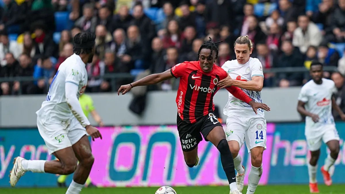 Rizespor ikinci yarıda geri döndü! Gençlerbirliği ile berabere kaldı… Rizespor ikinci yarıda geri döndü! Gençlerbirliği ile berabere kaldı…