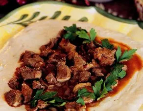Beğendili Tas Kebabı