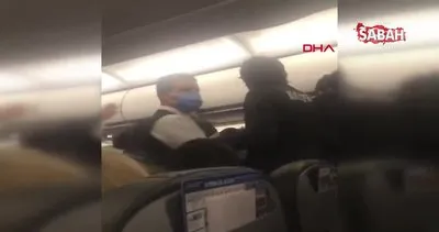Adana uçağında alkollü yolcuya Kozansporlu futbolculardan sosyal mesafesiz dayak kamerada | Video