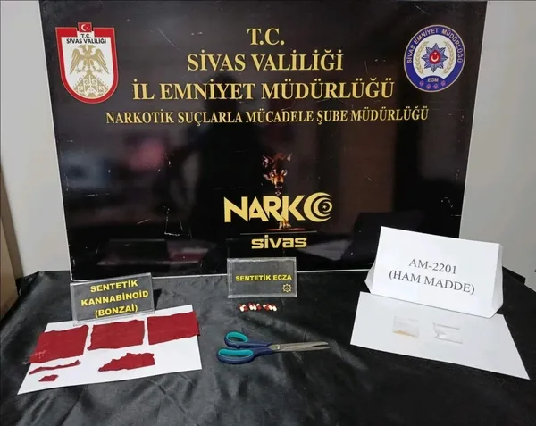 sivasta-uyusturucu-operasyonunda-3-tutuklama-1787646675311.jpg